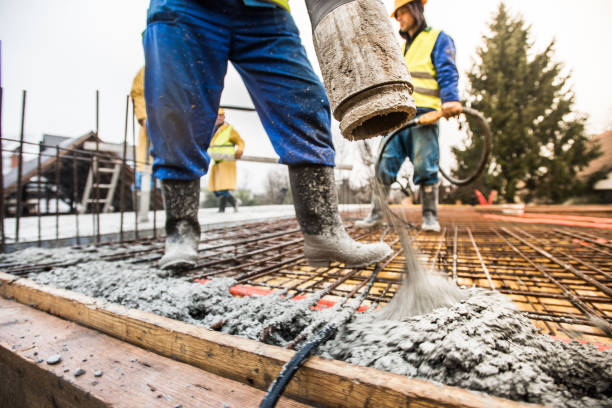 Best Concrete Sidewalk Installation in Limestone Creek, FL